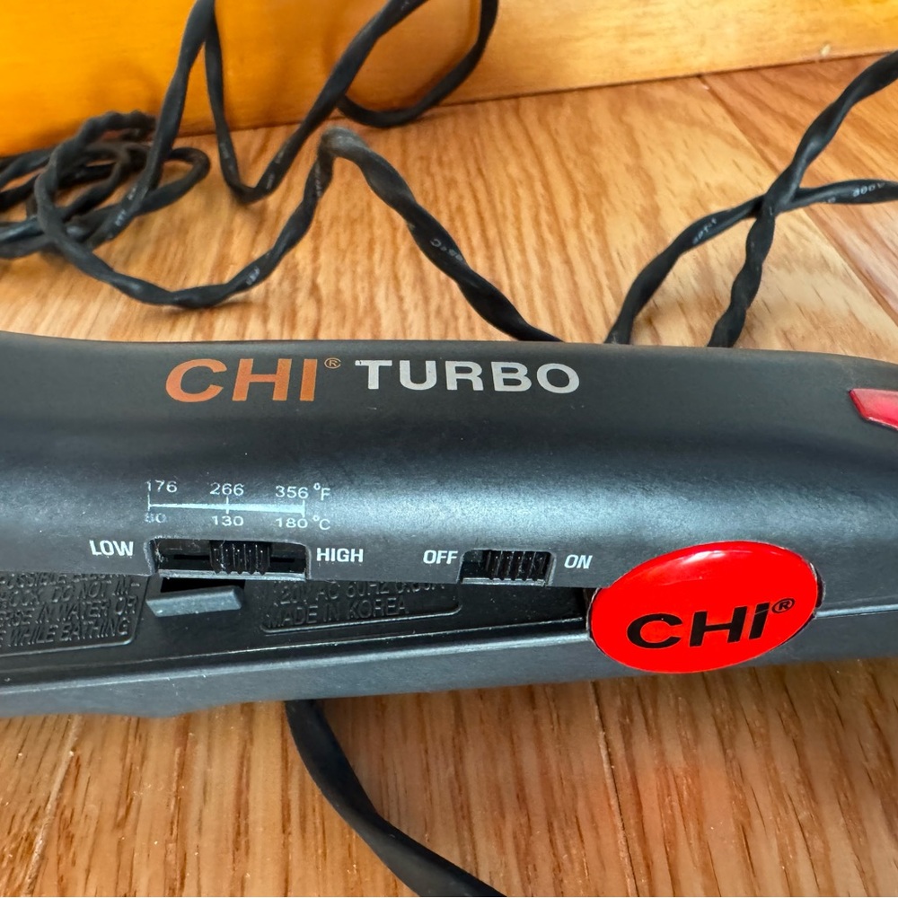 Chi Turbo Hair Straightener - Picture 5 of 9